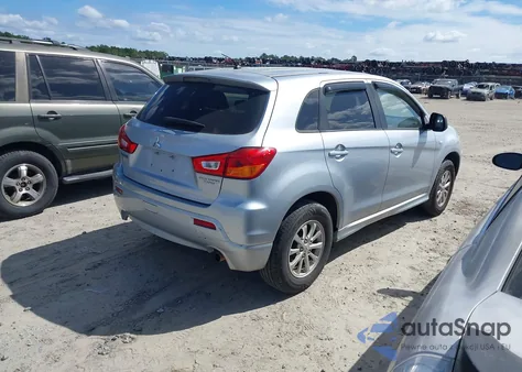 2011 Mitsubishi Outlander Sport Es z USA, uszkodzony, nr VIN JA4AP3AU2BZ022206